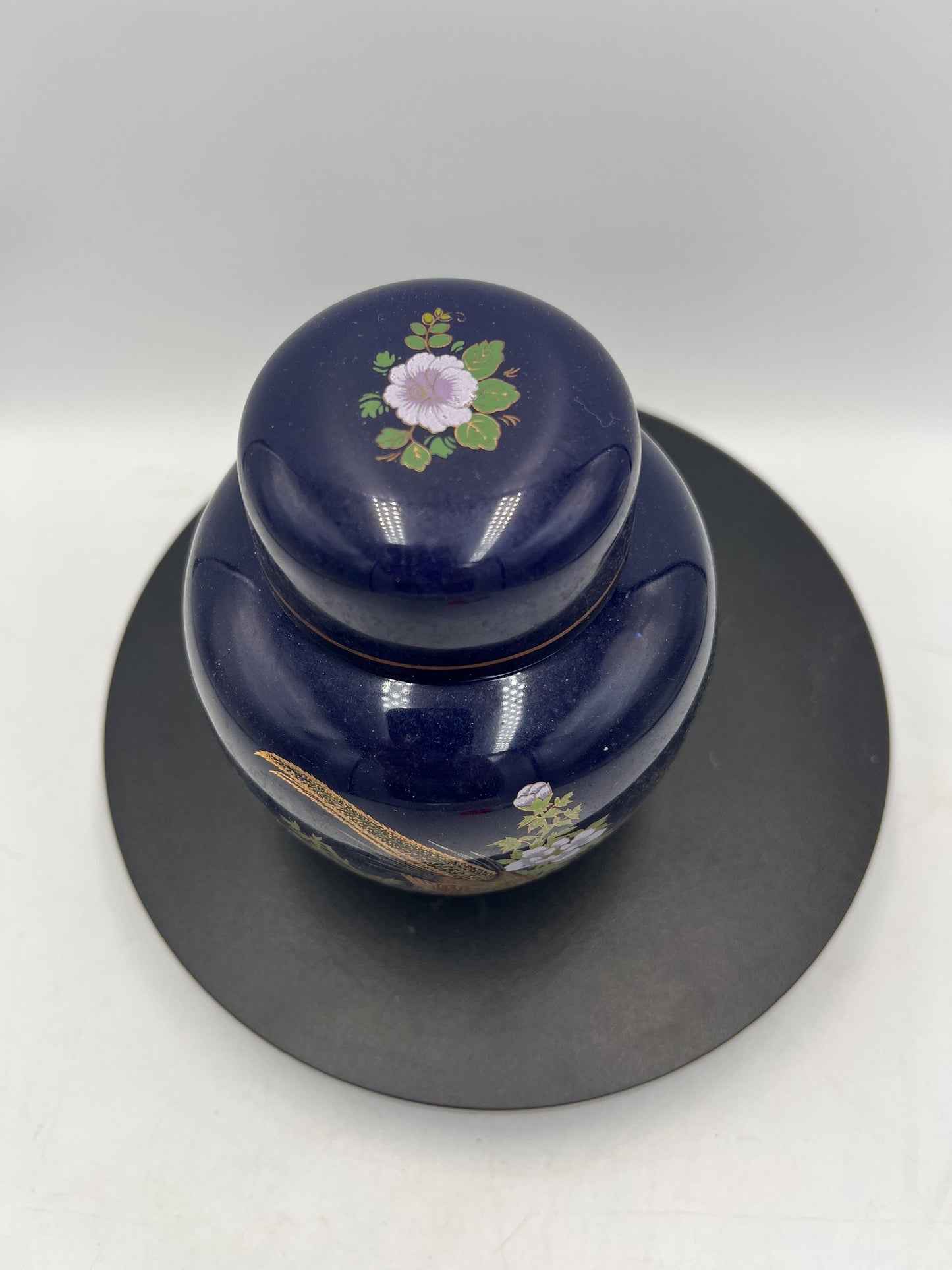 Elegant Blue and Gold Decorative Ginger Jar