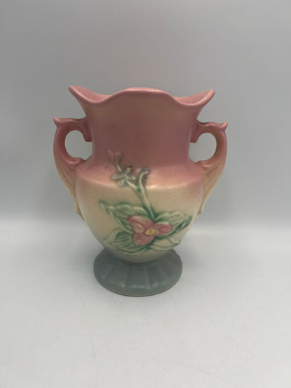 Hull Wildflower Vase: Vintage 1940s Double Handled Floral Pottery