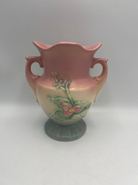 Hull Wildflower Vase: Vintage 1940s Double Handled Floral Pottery