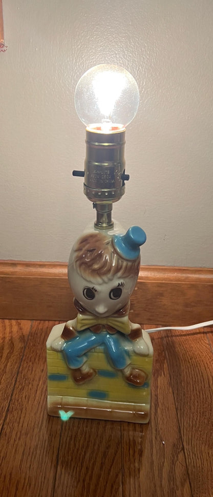 Vintage~Mid Century Glossy Ceramic Humpty Dumpty Lamp ~11" Tall - WORKS