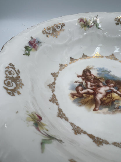 Porcelain Cherub Bowl: Vintage Gold Detail (Victorian Era)
