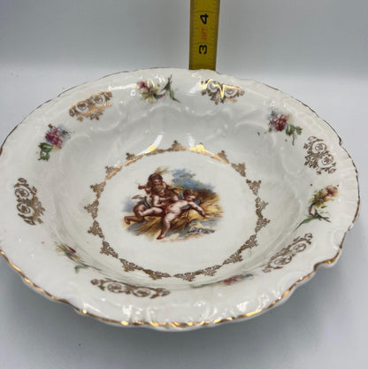 Porcelain Cherub Bowl: Vintage Gold Detail (Victorian Era)