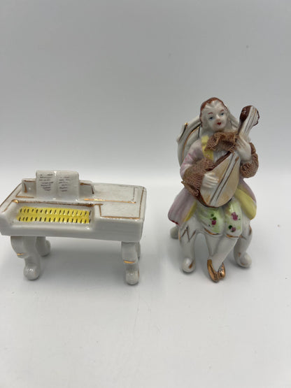 Colonial Vintage Porcelain Figurines - Set of 6 Pieces