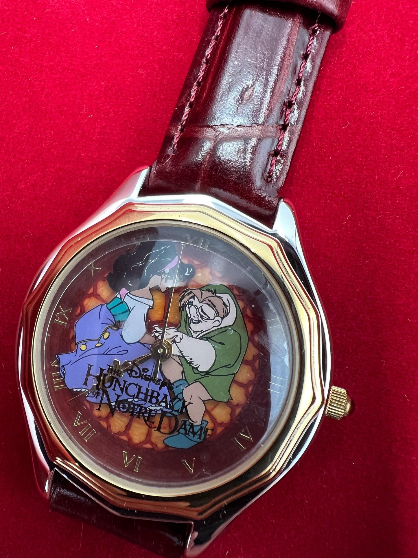 Hunchback of Notre Dame - New - Never Used - Disney Watch Vintage