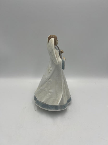Angel Tree Topper: Lladro Mandolin Player Figurine (1994 Collectible)