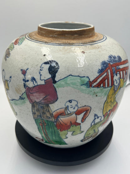 Chinese Chinoiserie Famille Verte on Cream Crackle Ginger Jar No Lid