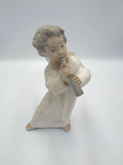 Lladr?? Angel Figurine: Vintage Porcelain Playing Flute