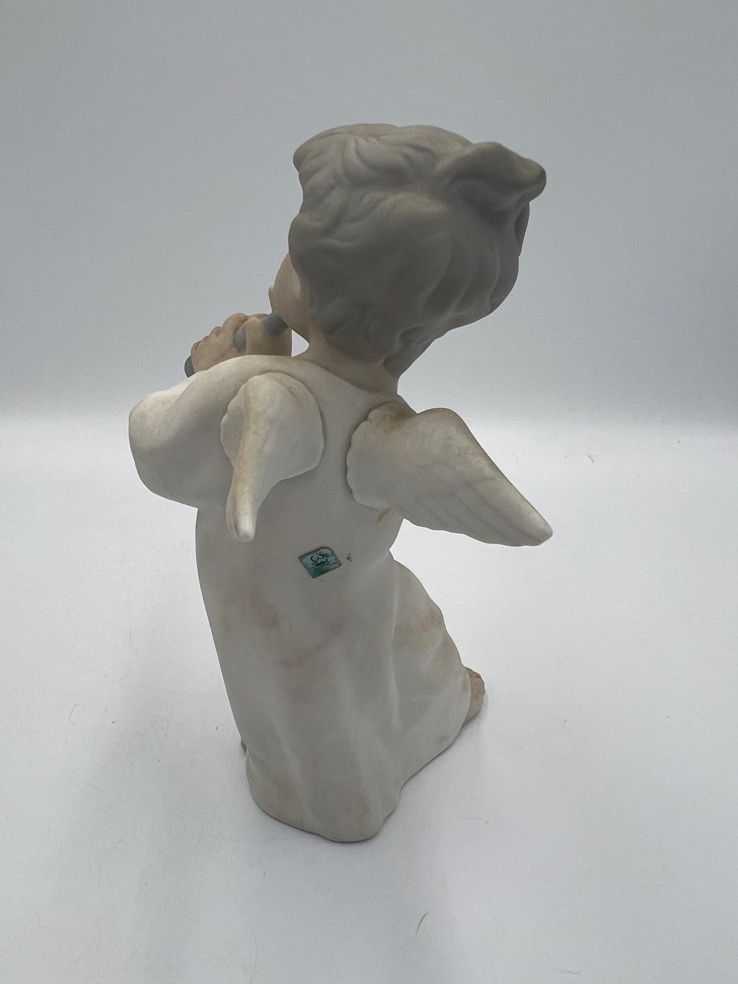 Lladr?? Angel Figurine: Vintage Porcelain Playing Flute