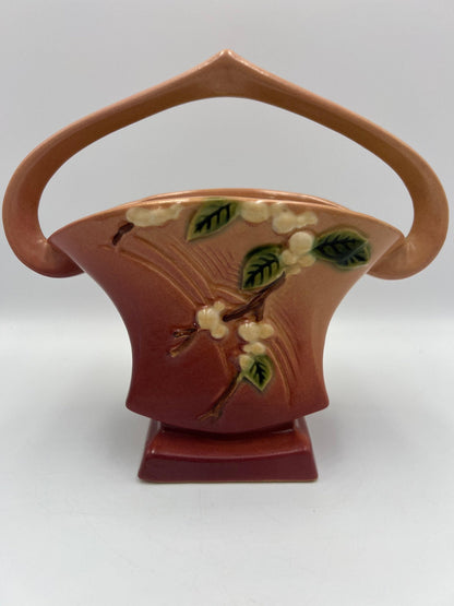Roseville Snowberry Basket, Cranberry Tan with White Berries (Vintage 1940s)