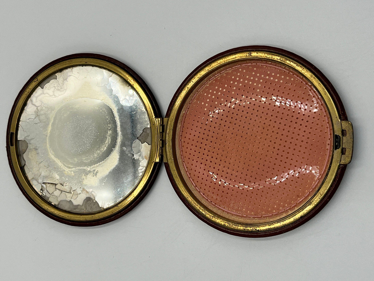 Vintage REX  Fifth Avenue Compact Powder Flowered Embossed  Leather