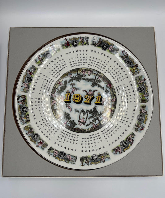 Wedgwood Calendar Plate: 1975 Children's Games, Porcelain Collectible