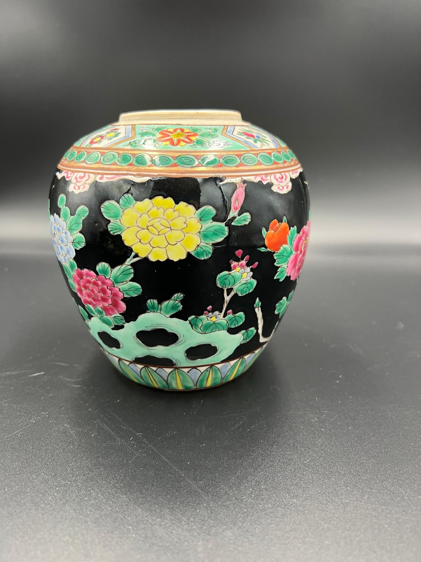 Republic Period Chinese Ginger Jar, Polychrome Floral (5" H)