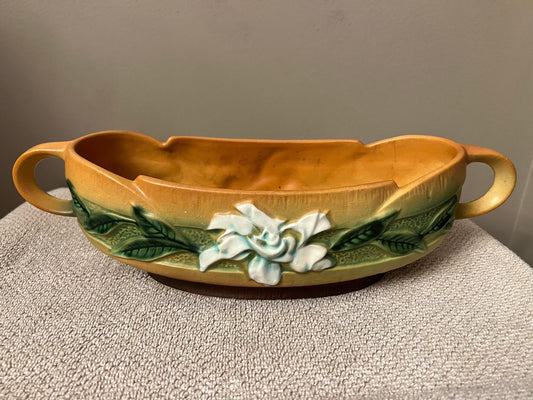 Roseville Pottery Gardinia Handled Center Bowl 628-10