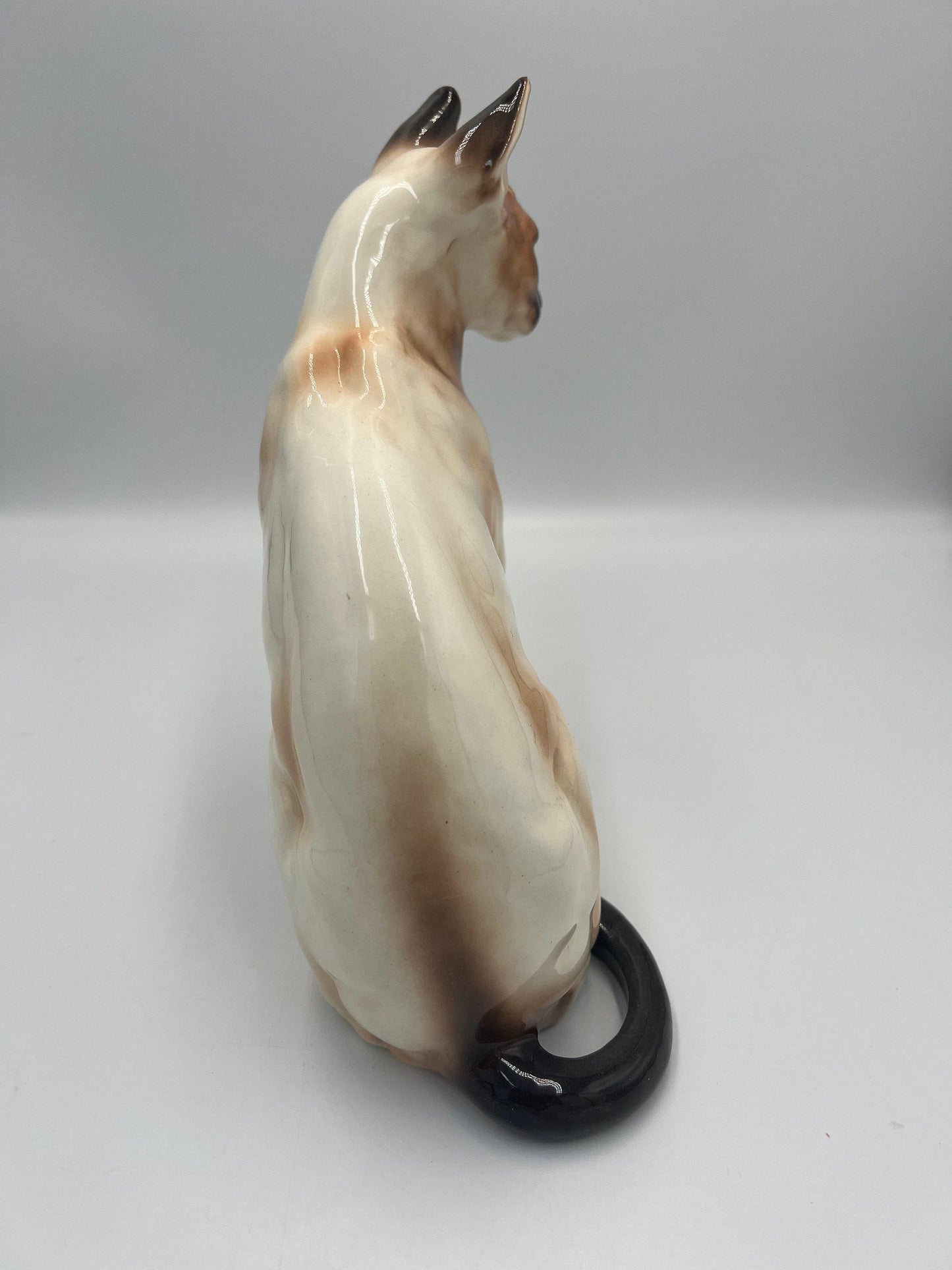 Siamese Cat Statue: Vintage Chocolate Point, Hand Painted