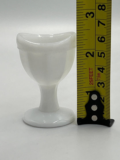 Milk Glass Eyewash Cup: Vintage White Collectible (8-Panel Octagon Stem)