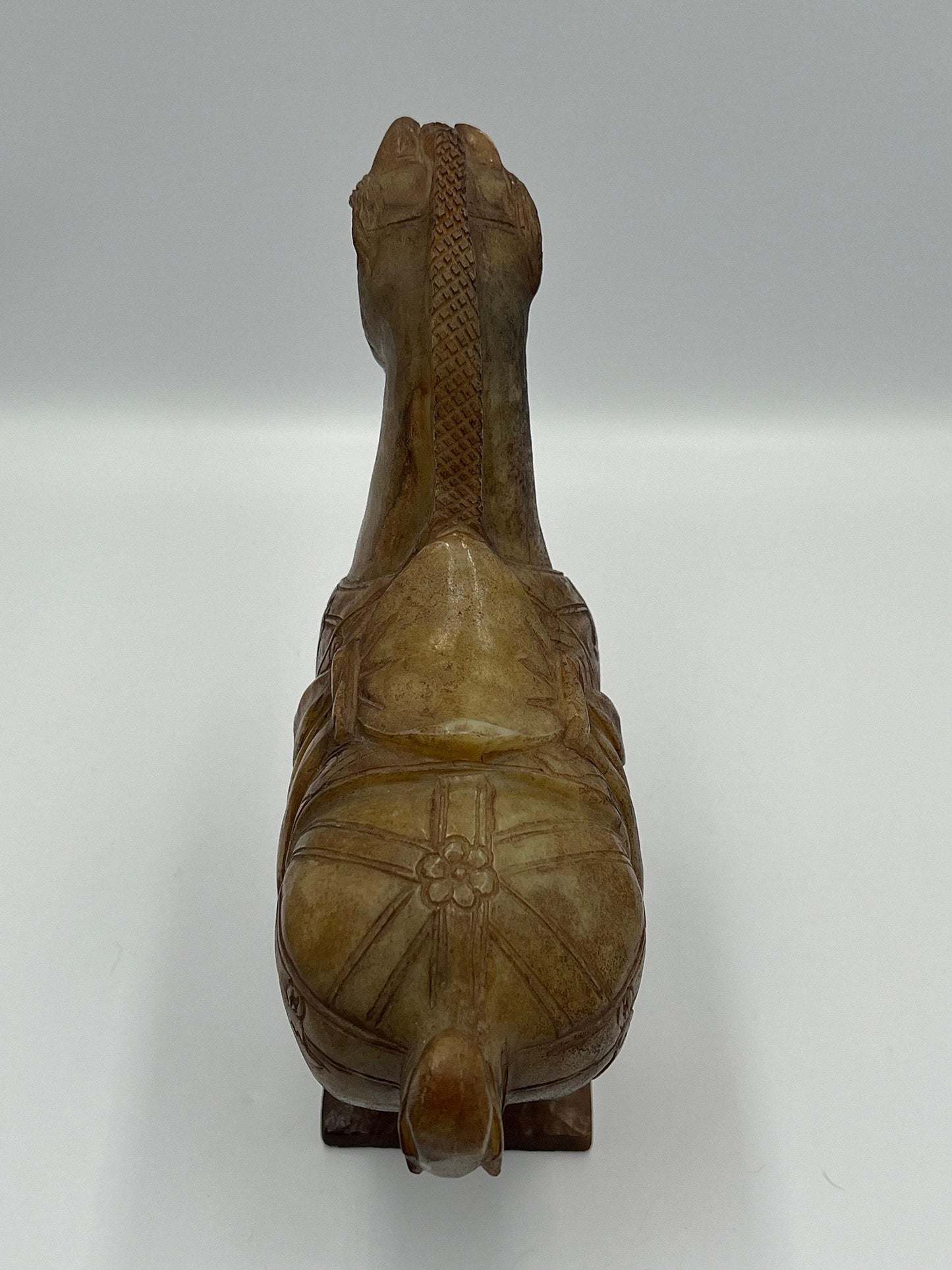 Tang Dynasty Style Horse: Chinese Carved Jade Sculpture (Vintage 20th Century)
