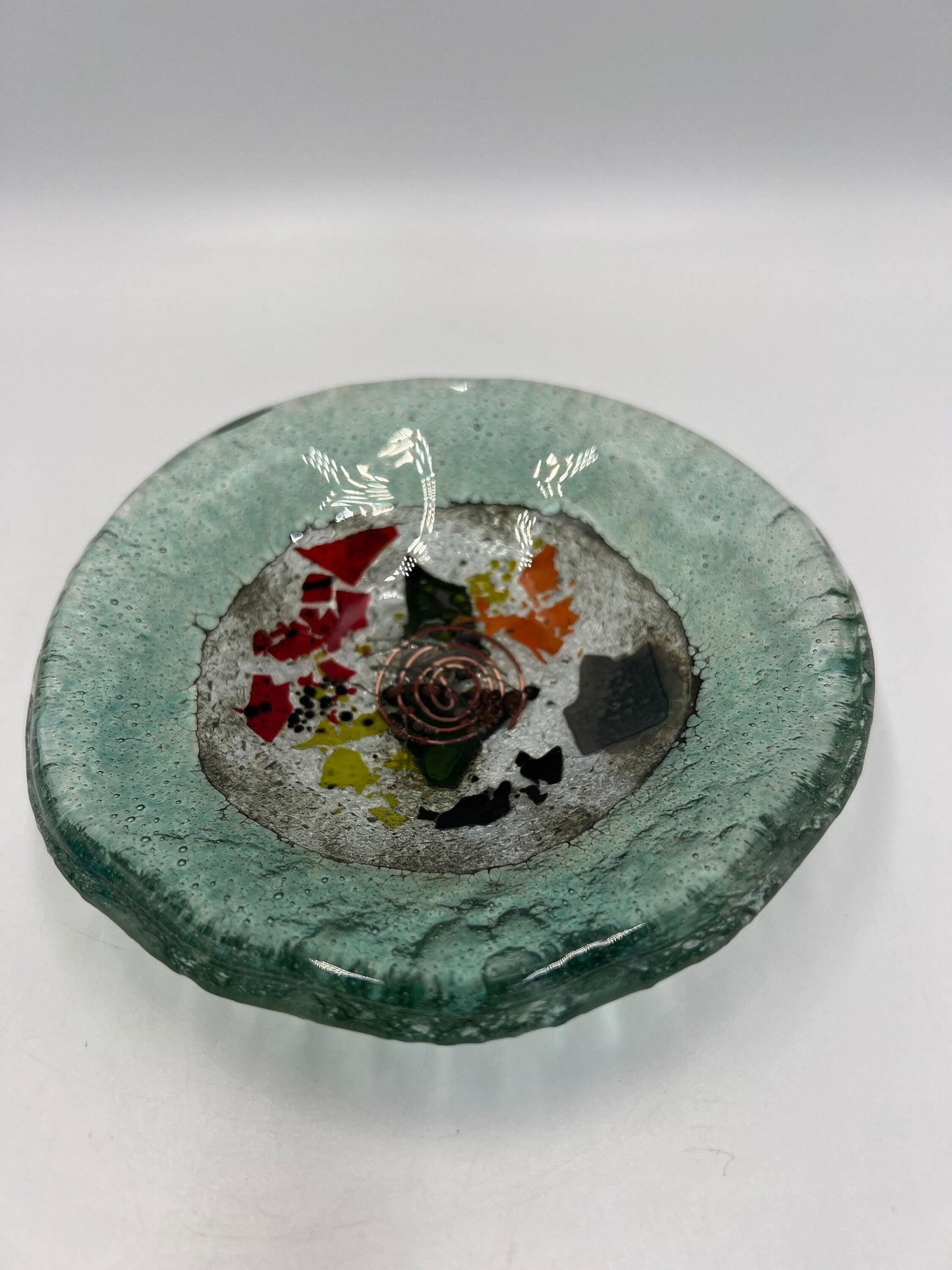 Art Glass Trinket Dishes: Vintage Signed and Unsigned (4" & 5" Sizes)