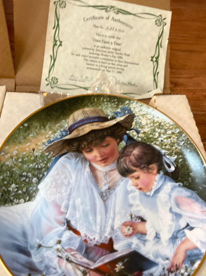 Mother's Day Collectible Plate: Sandra Kuck Floral Design - Limited Edition