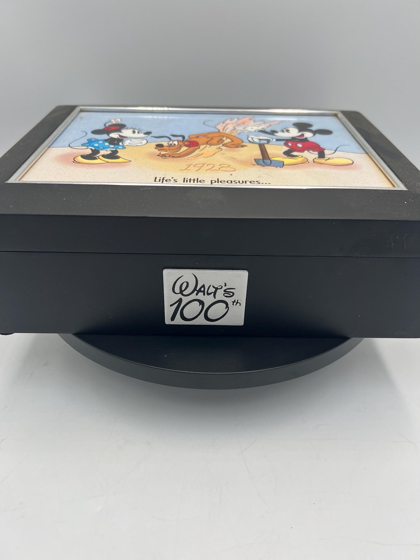 Disney 1928 2001 Walt's 100th Mickey, Minnie and Pluto Keepsake Box Life Little Pleasures