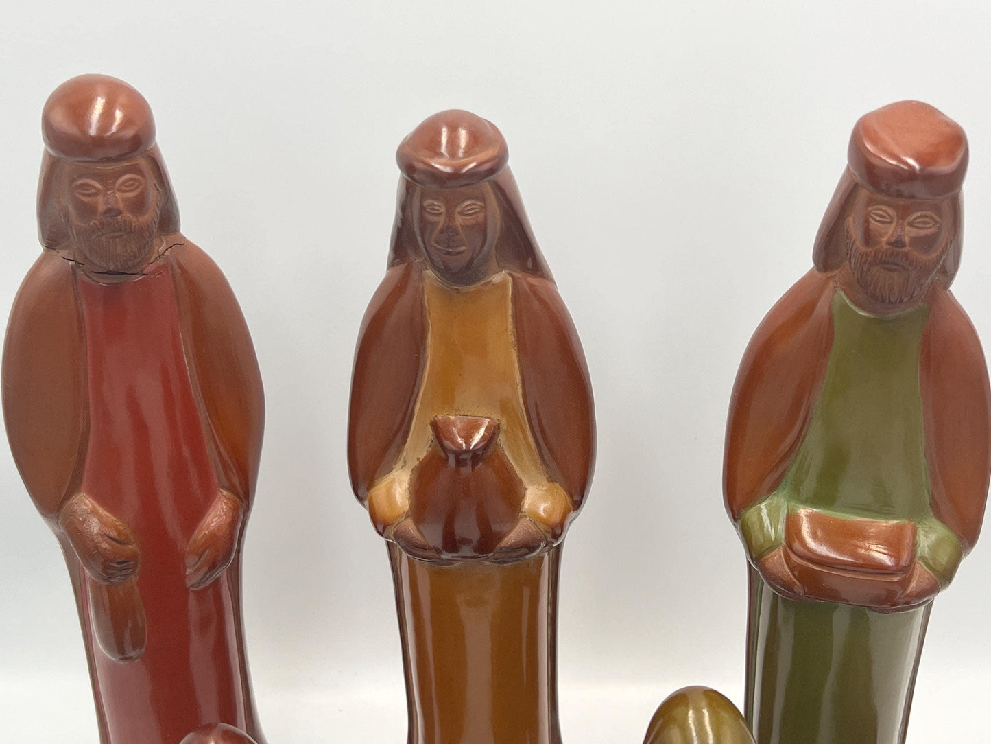 Chulucanas Elongated Style Nativity Set/7 pieces - Jesus - Mary - Joseph - Lamb - Wise Men