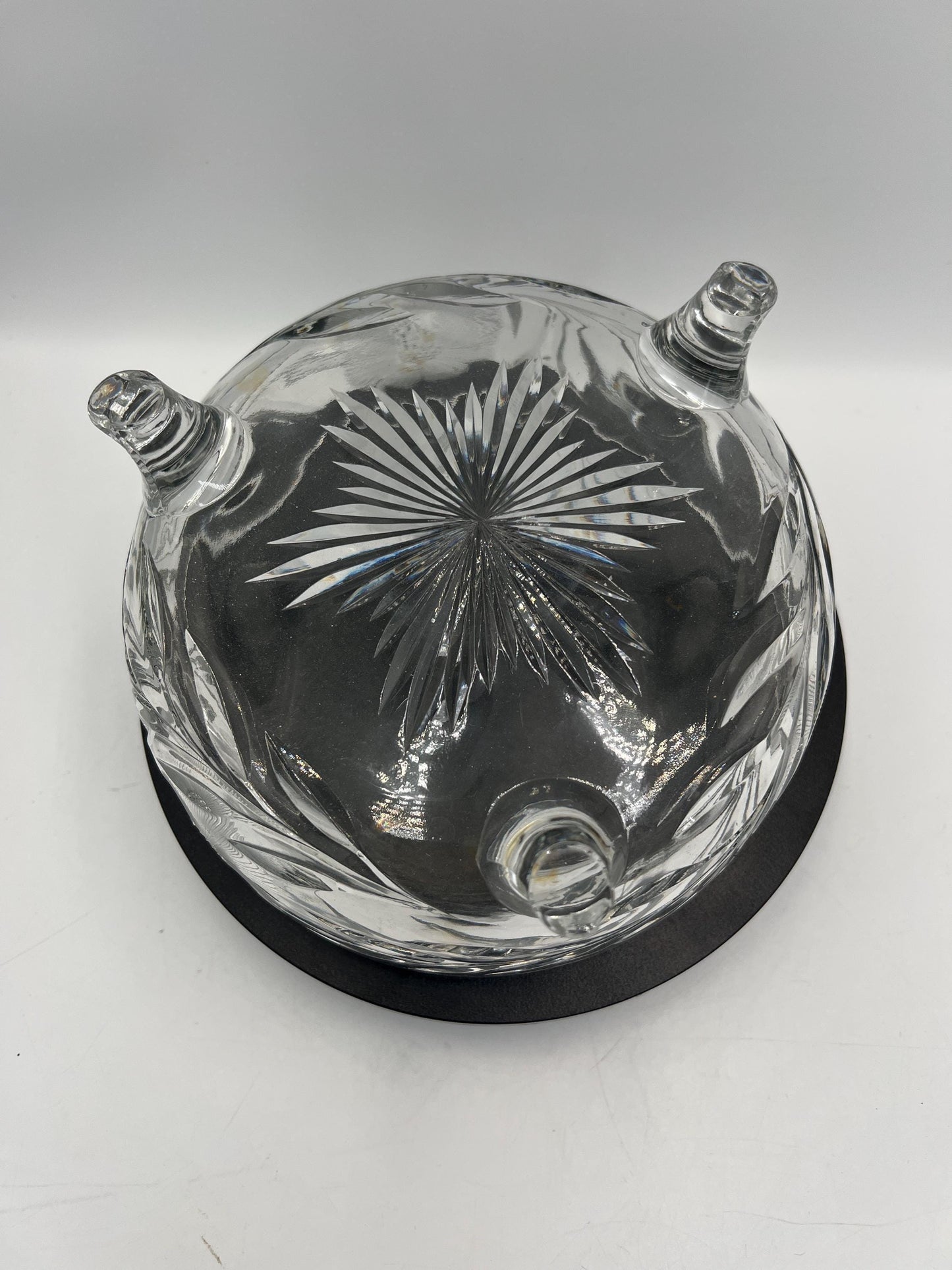 Tri Foot Crystal Bowl Starburst Pattern