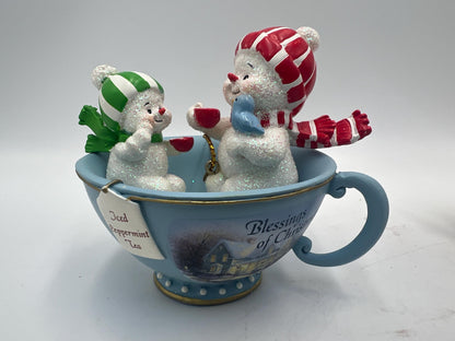 Thomas Kinkade Ornaments "Sweet Teas" Sets Snowmen in Teacups