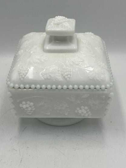 Vintage Trinket Jewelry Boxes - Your Choice - Milk Glass westmoreland