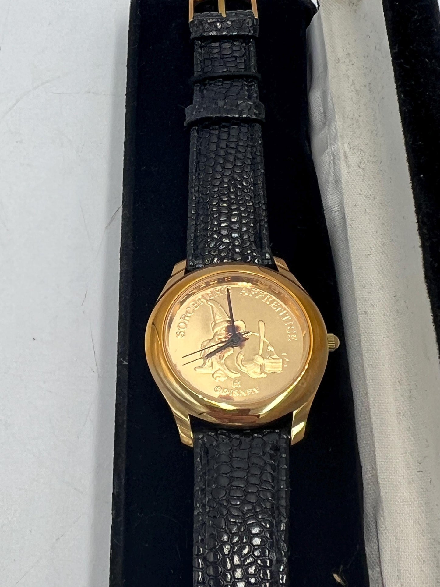 1990 Disney Fantasia 50th Anniversary Sourcerer's Apprentice Watch