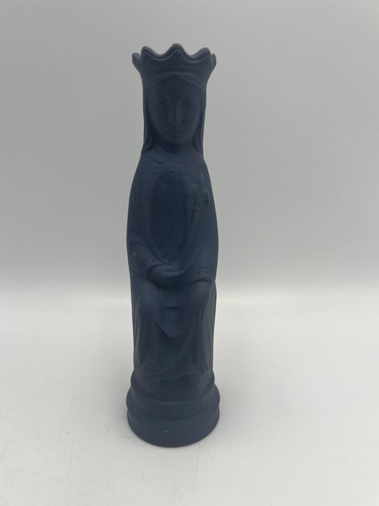 Wedgwood Jasperware Queen Figurine: Vintage Blue Basalt, 1972