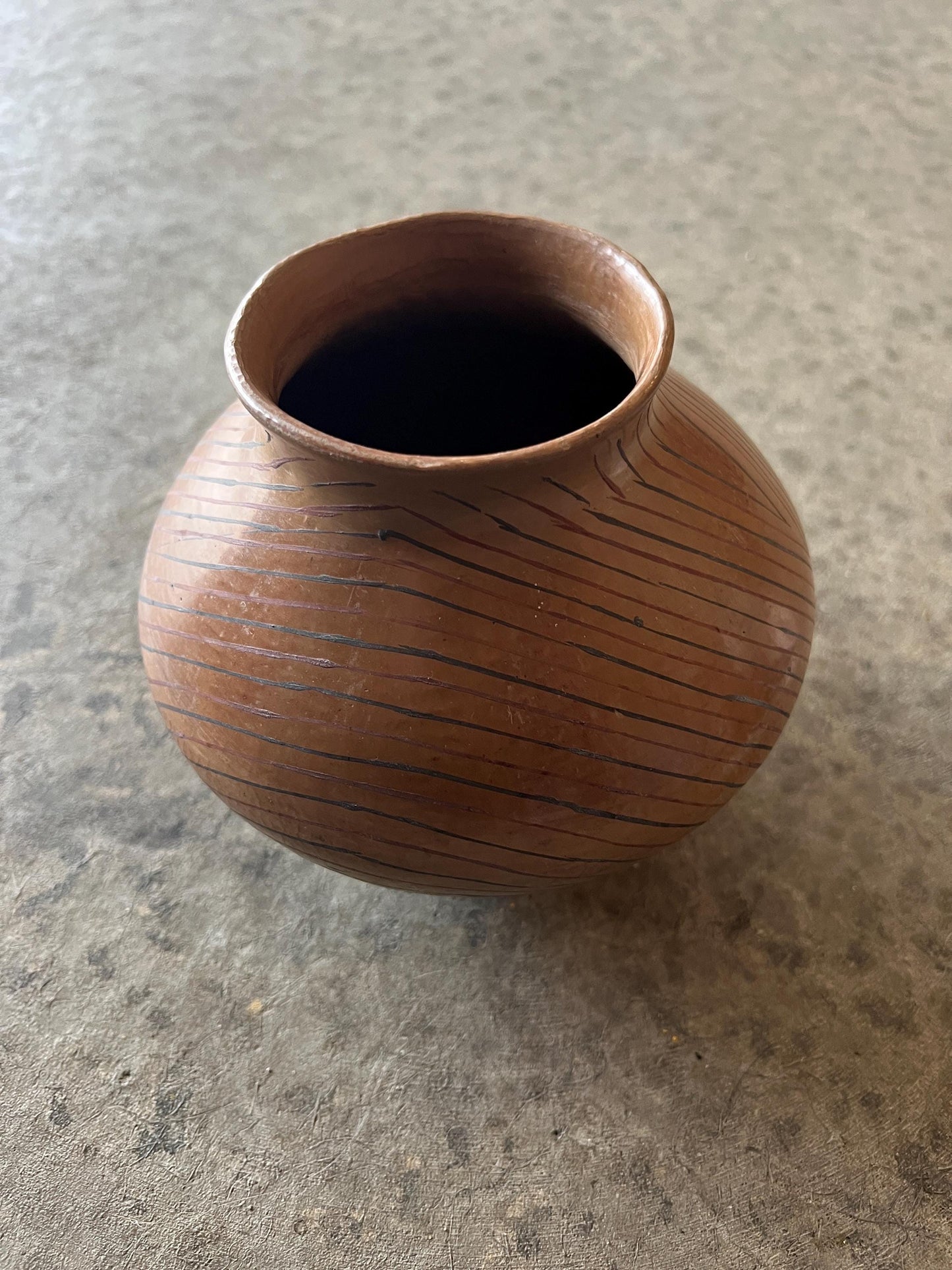 Vintage Pottery Vessel: Handcrafted Rustic Water Storage - Ceramic Art