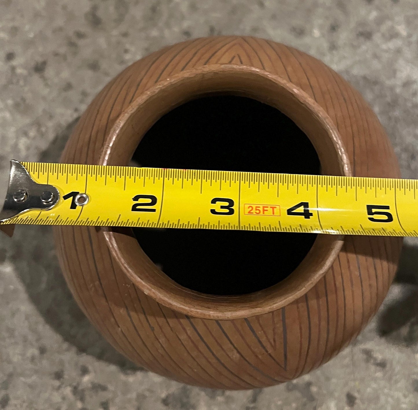 Vintage Pottery Vessel: Handcrafted Rustic Water Storage - Ceramic Art