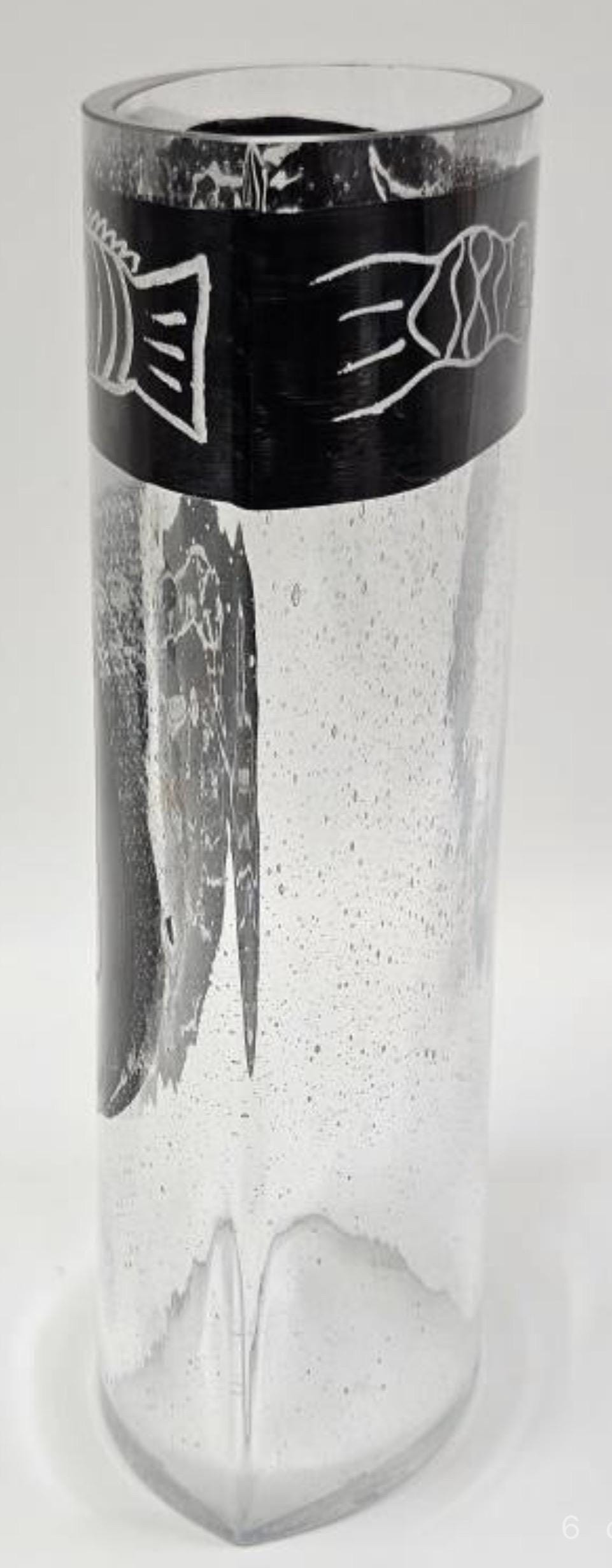 Kosta Boda Kaboka Vase: Hand Blown Swedish Art Glass (Ulrica Hydman Vallien)