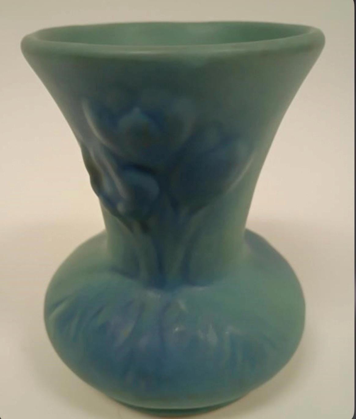 Van Briggle Pottery Vase, Ming Blue Tulip, Matte Glaze (5 Inch)
