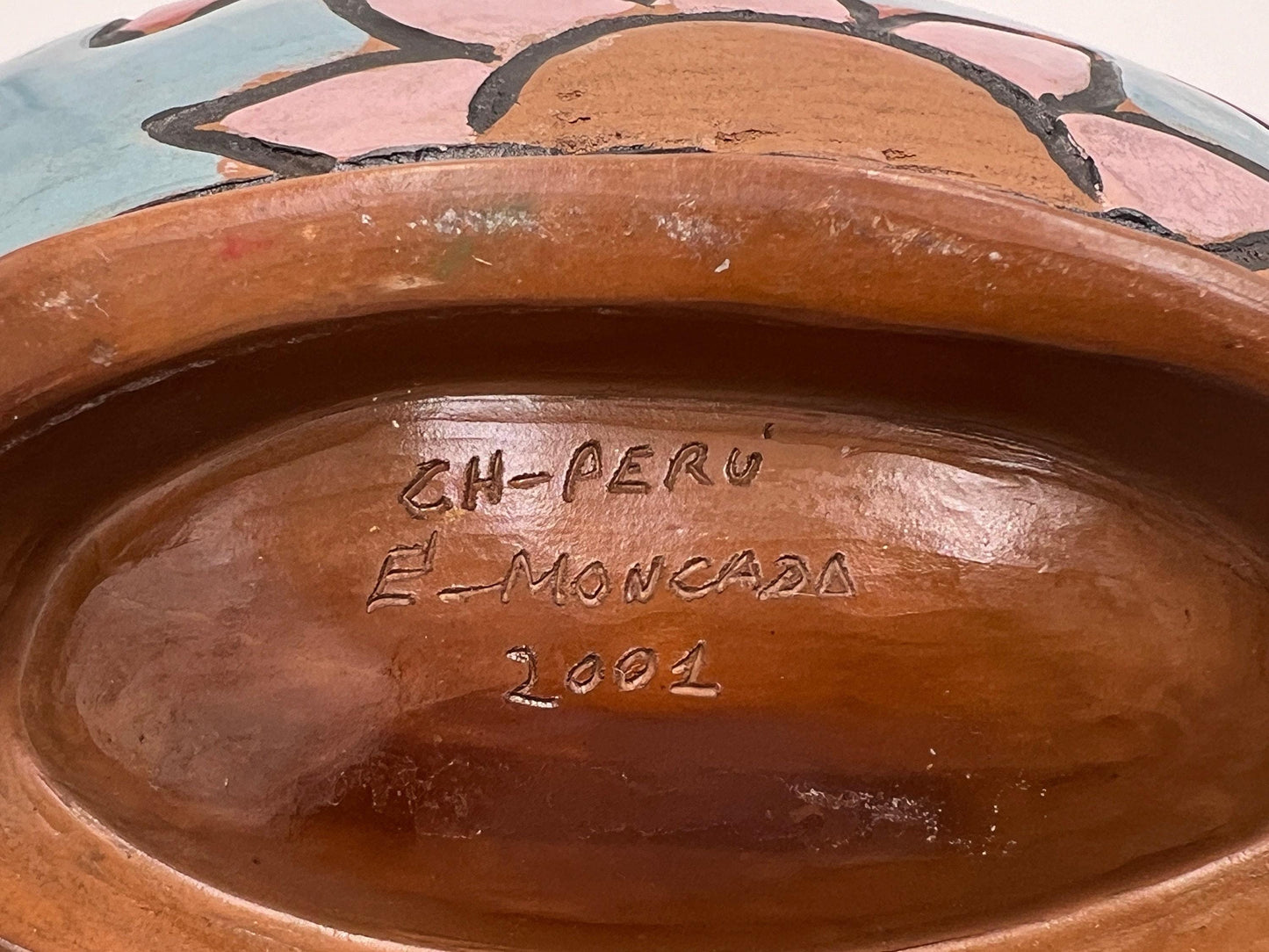 Chulucanas Pottery Vase, Vintage Moncada Floral Design (9.5" Tall)