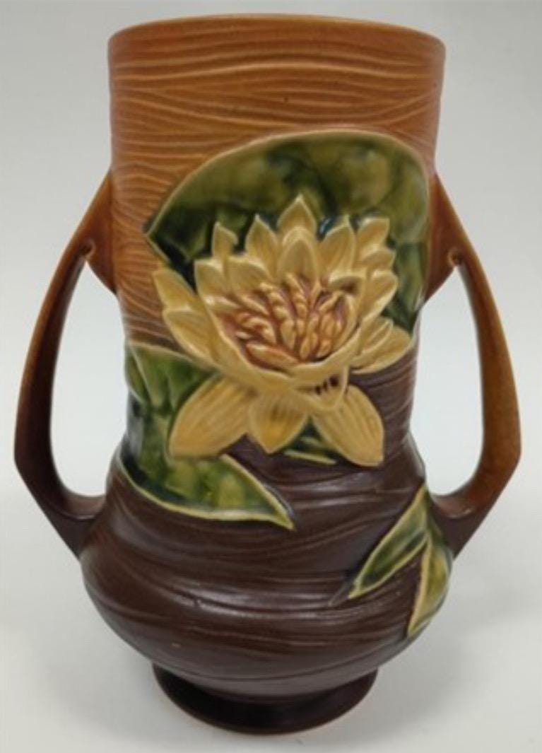 Roseville Pottery Brown Water Lily Vase 76-8"