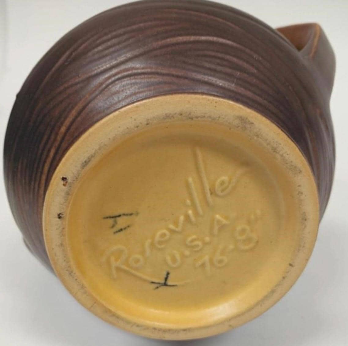 Roseville Pottery Brown Water Lily Vase 76-8"