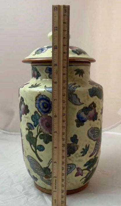 Vintage Butterfly Famille Jaune Ginger Jar Qing Dynasty