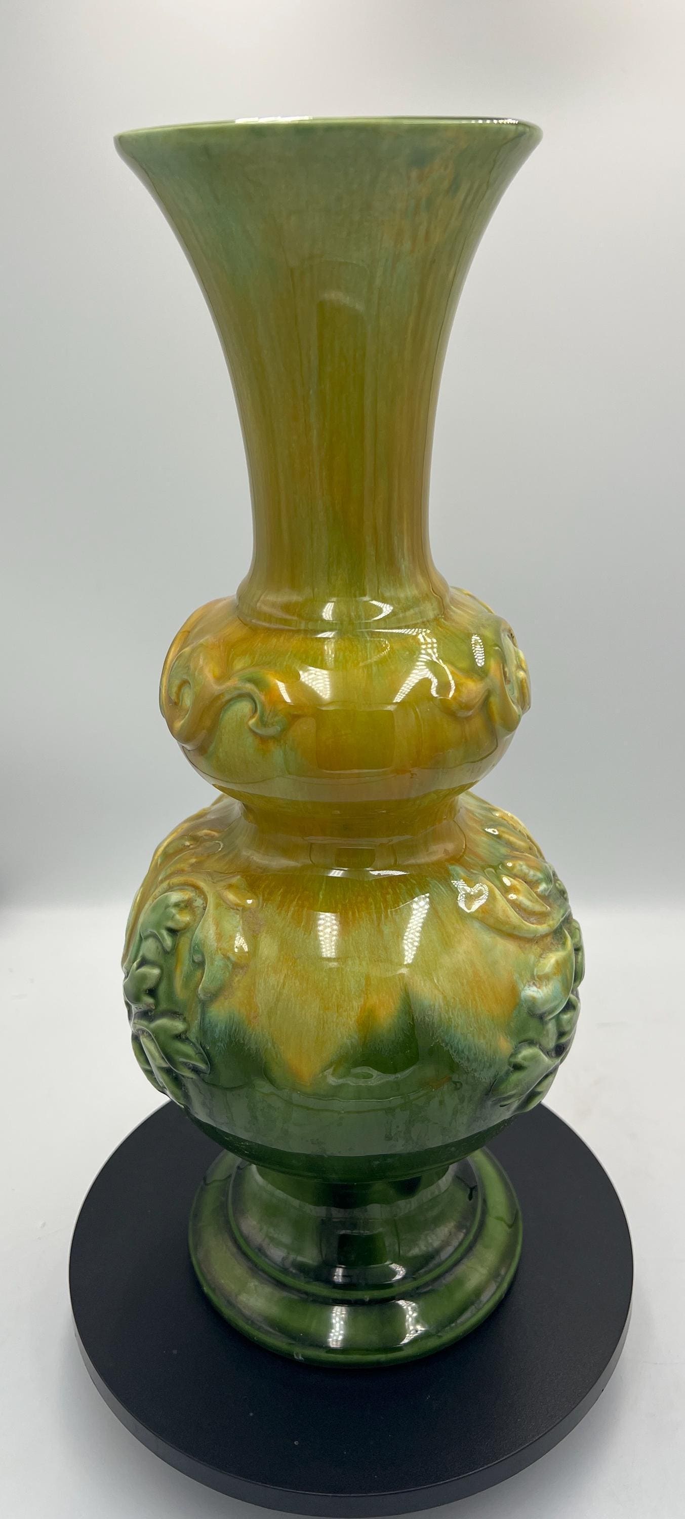 Vintage Royal Haeger Vase: Green and Yellow Bulb Drip Vase - Mid Century Modern Style