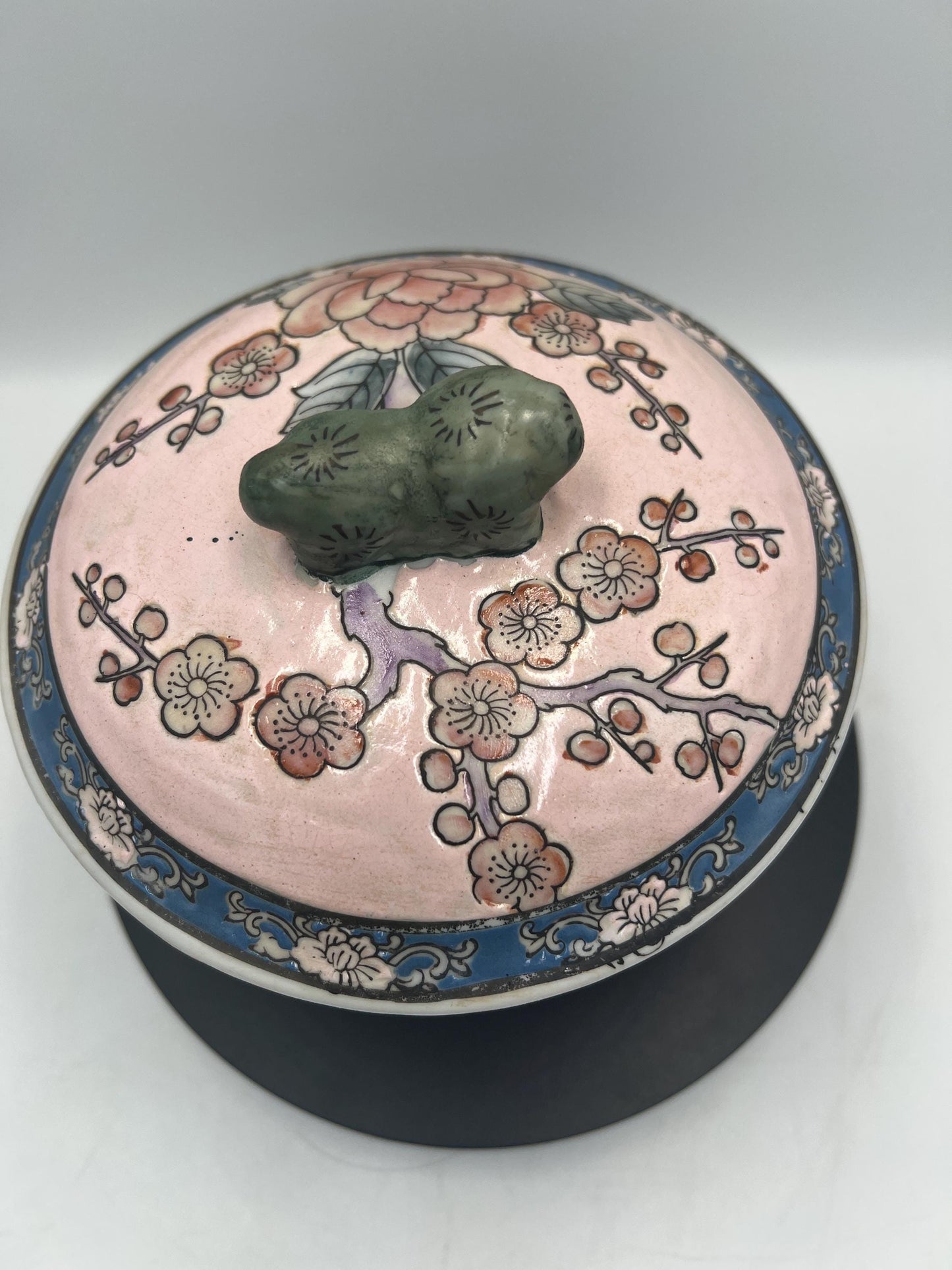 Lidded Jar Andrea by Sadek