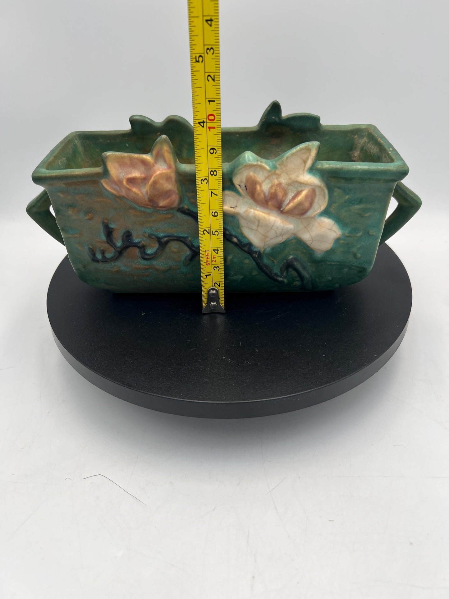 Roseville Green Magnolia #388-6" & Ashtray #28