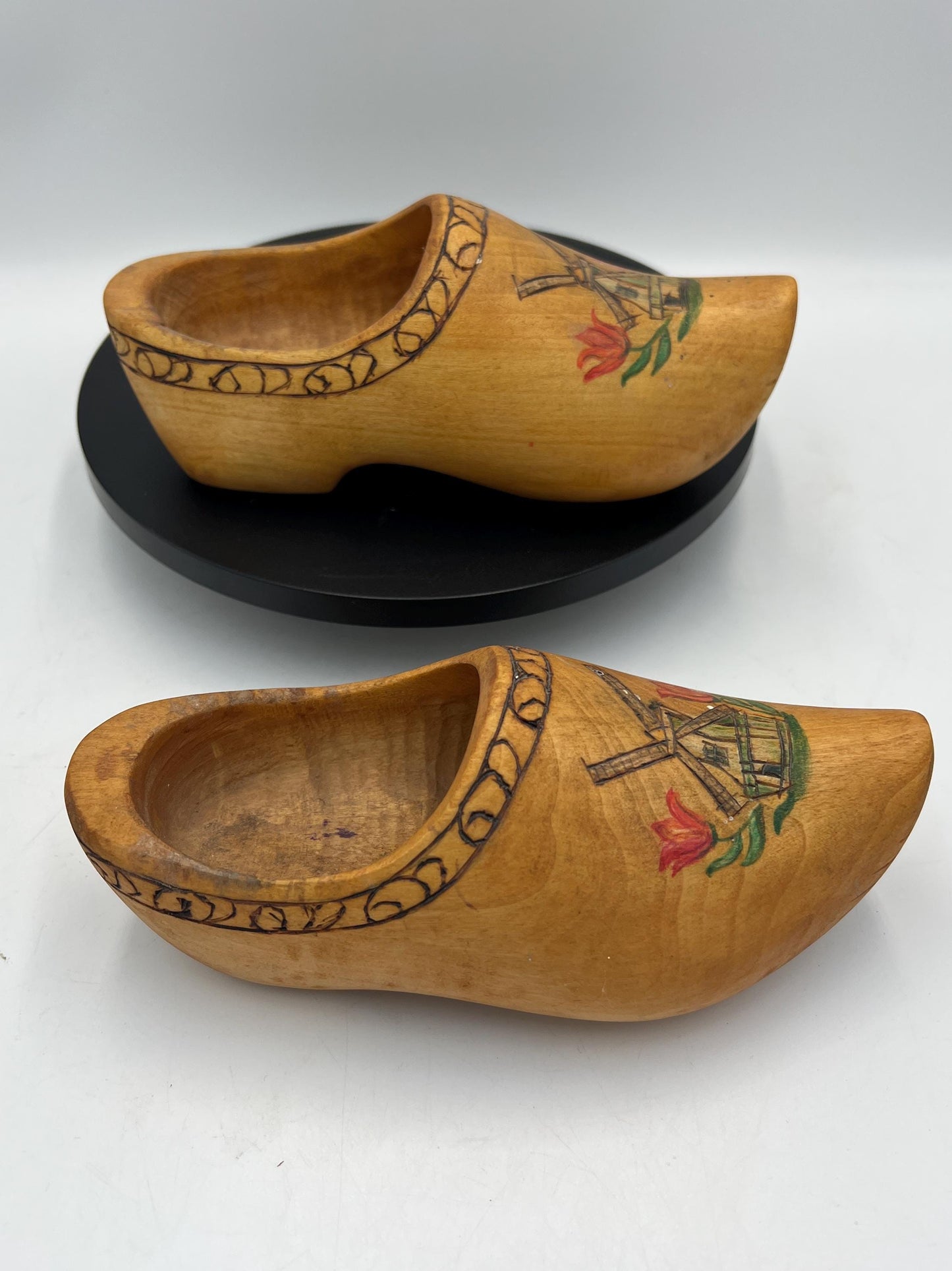 Vintage Pair Wooden Clogs Shoe Made in Holland Hand-Painted Windmill