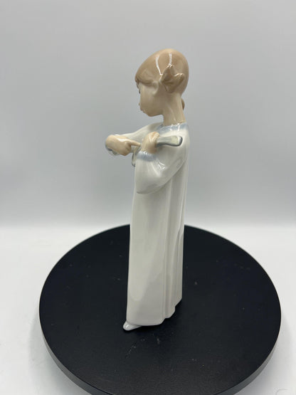 Lladro Statues, "How Pretty!" and "Girl with Guitar" Lladro Porcelain Sculpture - Sold Individually
