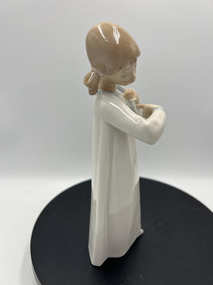 Lladro Statues, "How Pretty!" and "Girl with Guitar" Lladro Porcelain Sculpture - Sold Individually