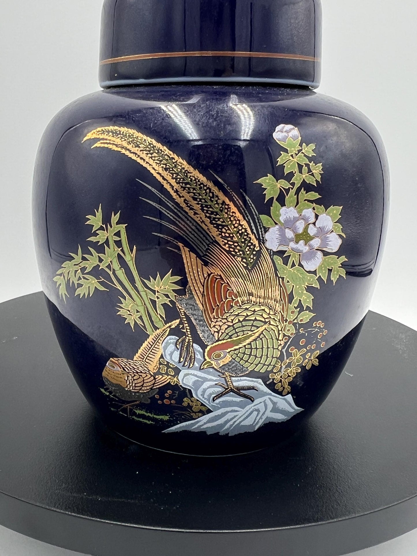 Elegant Blue and Gold Decorative Ginger Jar