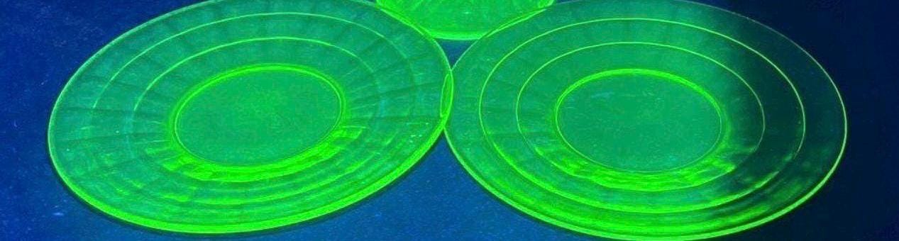 Hocking Uranium Glass Plates (2)