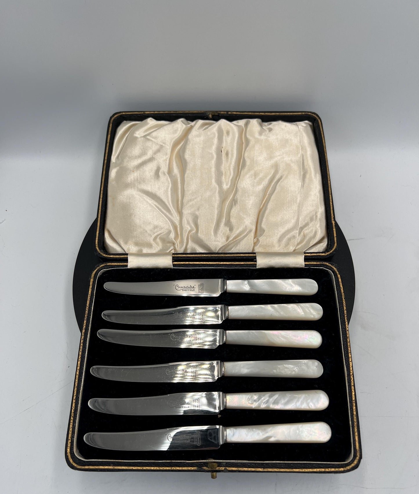Vintage Boxed Set of 6 Sheffield "Crusade" Fruit Knives | Genuine Mother of Pearl Handles & Firths Stainless Steel Blades | Original Case