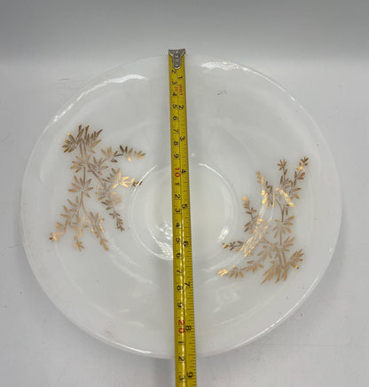Vintage Federal Glass Golden Glory 8 1/2 Inch Serving Bowl White With Gold