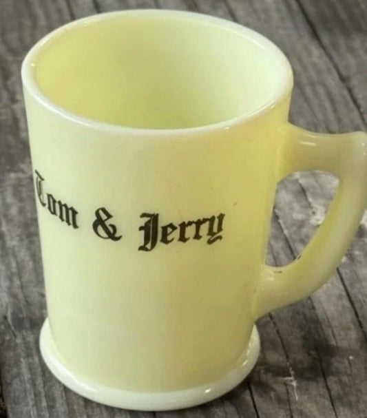 McKee Uranium / Custard Glass Tom  and Jerry Mug - Glows!