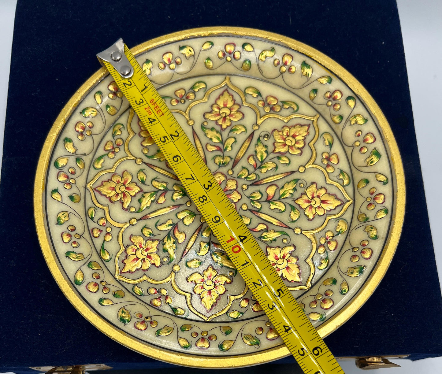 Jaipur Plate Marble with Gold Inlay. Includes Case
