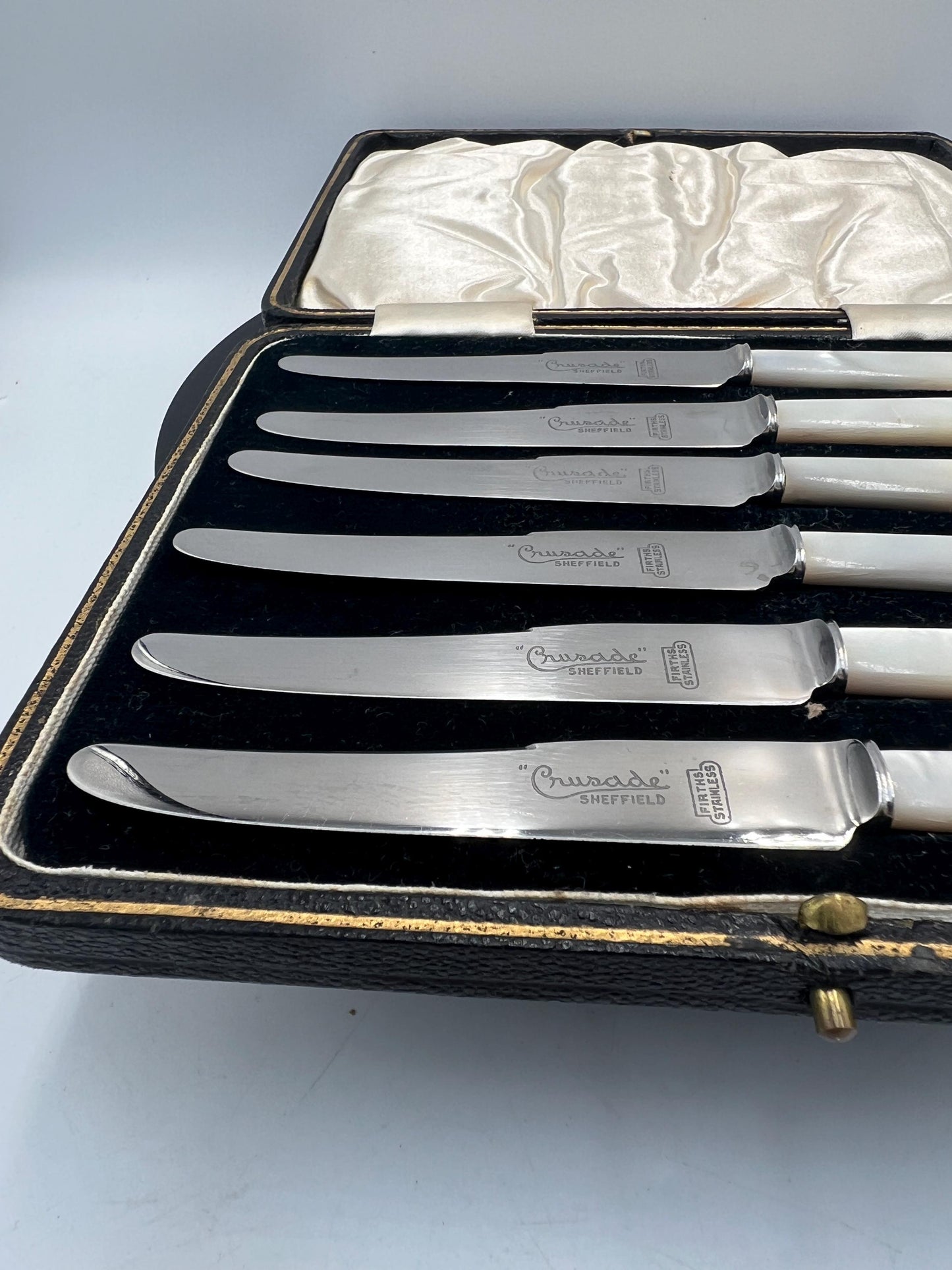 Vintage Boxed Set of 6 Sheffield "Crusade" Fruit Knives | Genuine Mother of Pearl Handles & Firths Stainless Steel Blades | Original Case